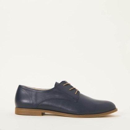 Oxford leather blue shoe